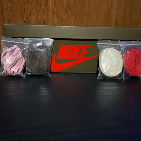 Travis Scott X Air Jordan 1 Retro High OG main image 11
